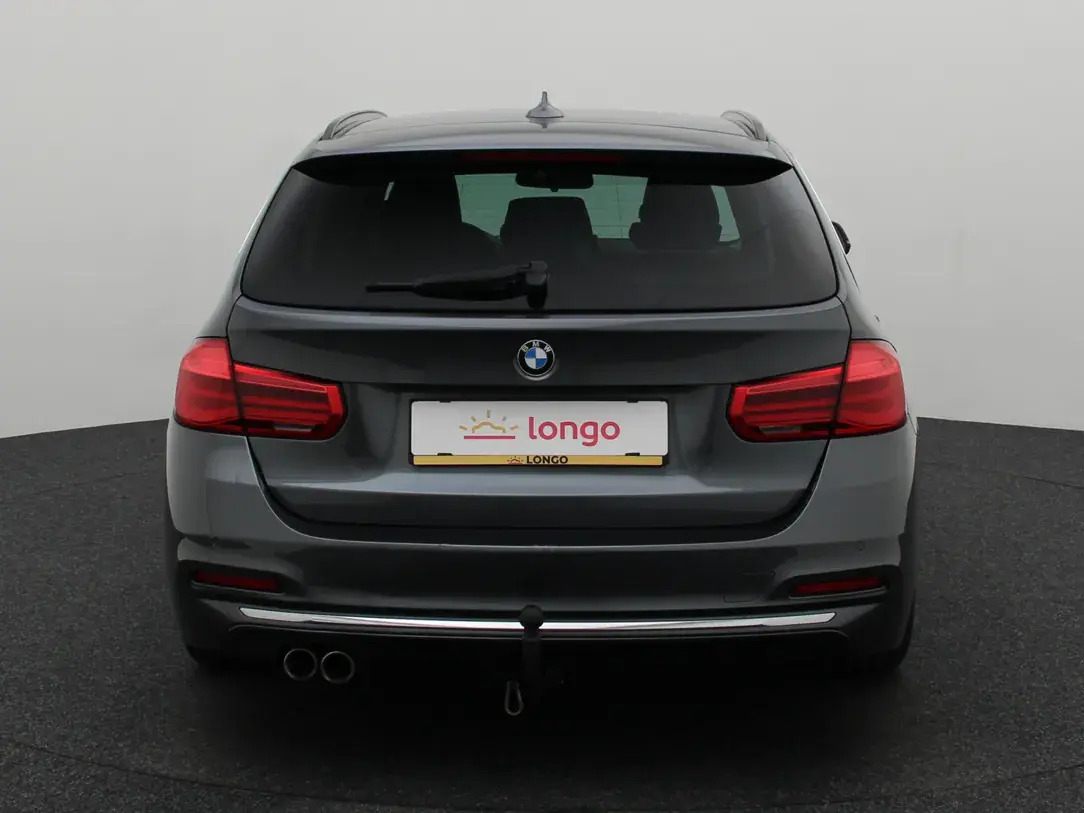 BMW 320 2017, photo 5/10