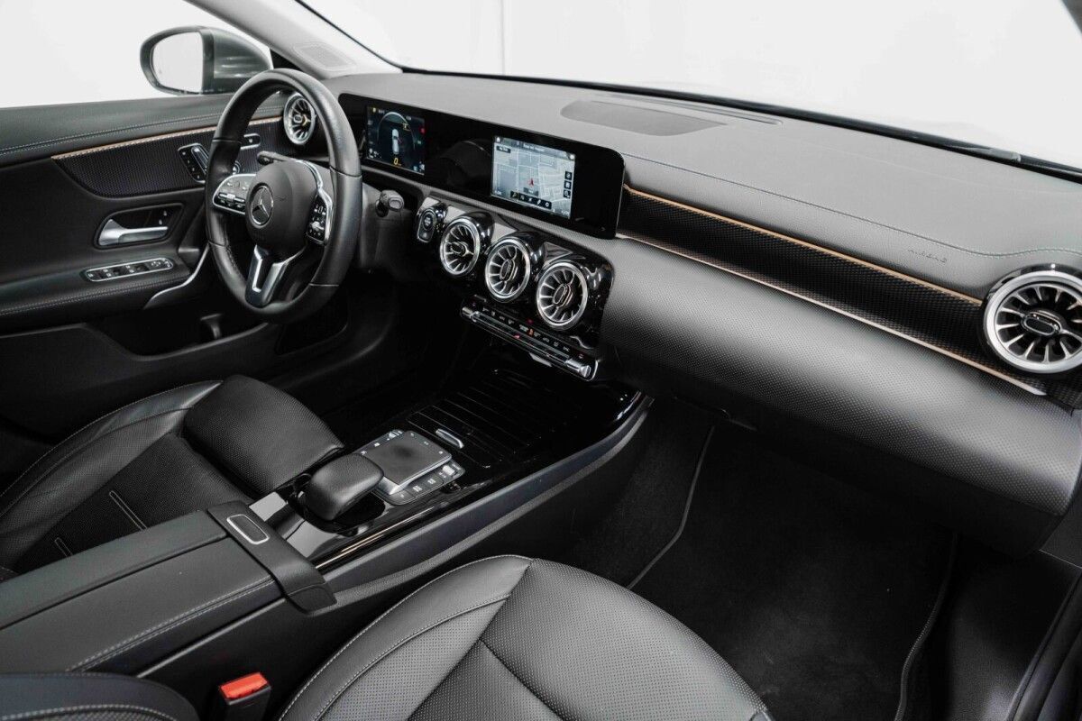 Mercedes-Benz CLA 2022, photo 7/17