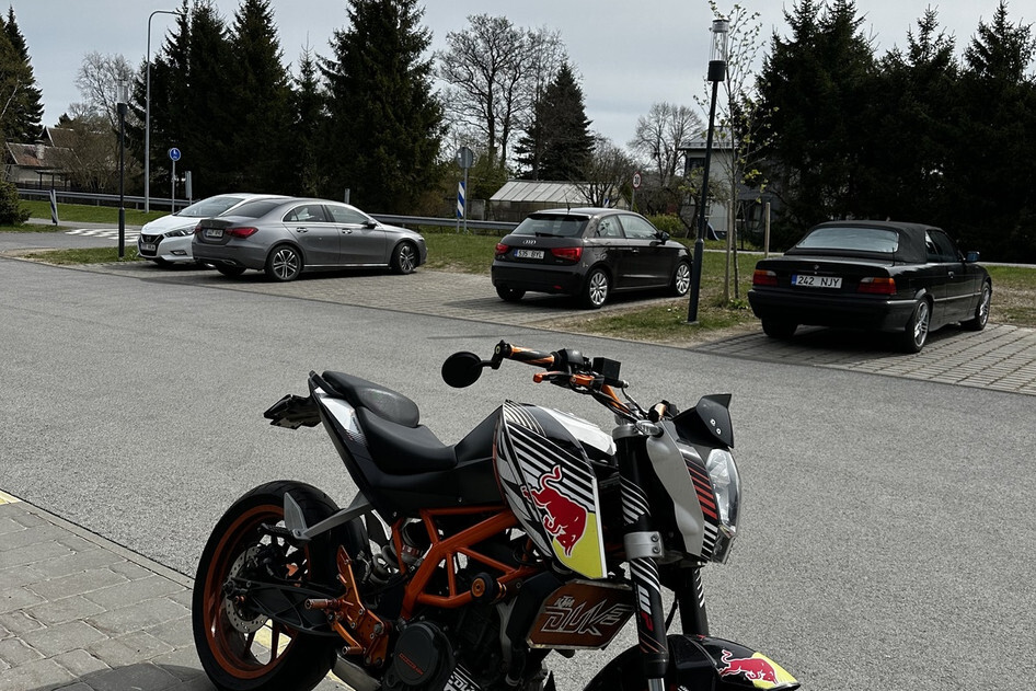 KTM 125 DUKE, 2013, 0.1, 11 kW, petrol, manual, rear-wheel drive