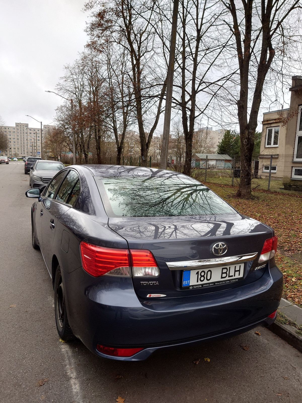 Toyota Avensis 2014, photo 3/6