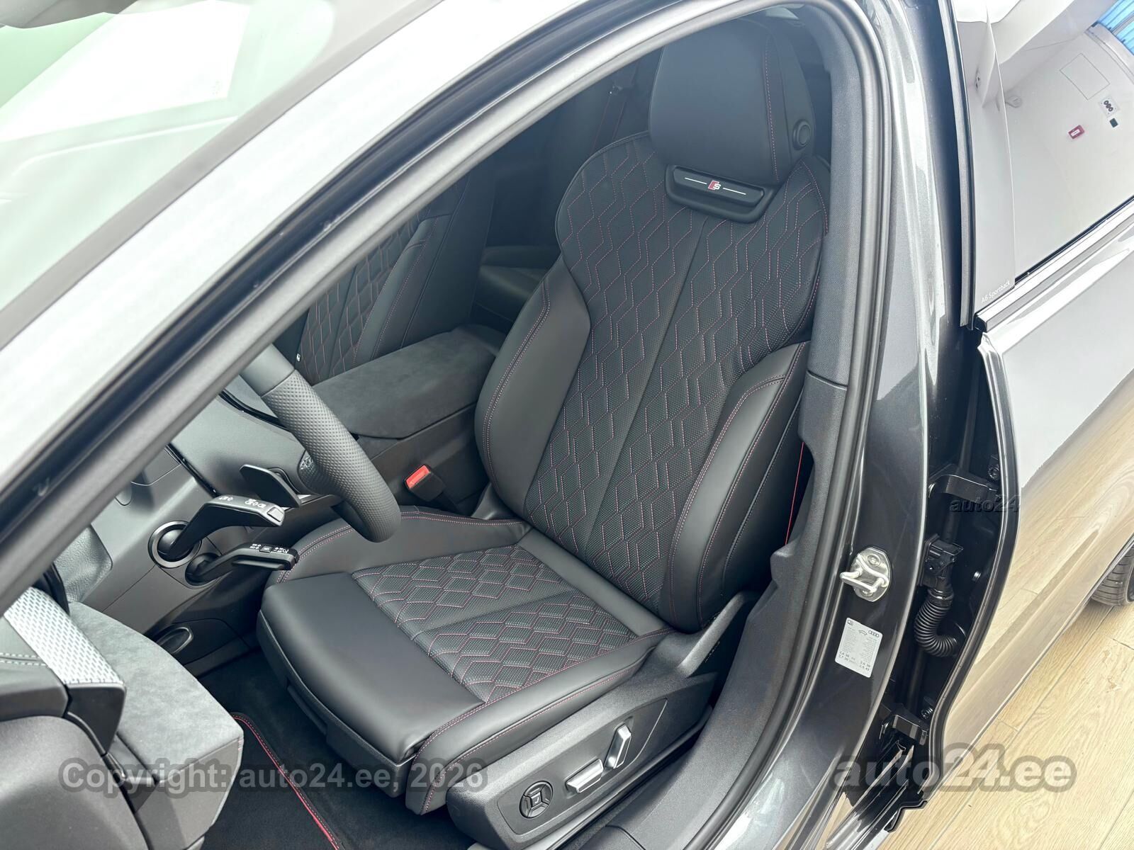 Audi A6 e-tron, photo 7/15
