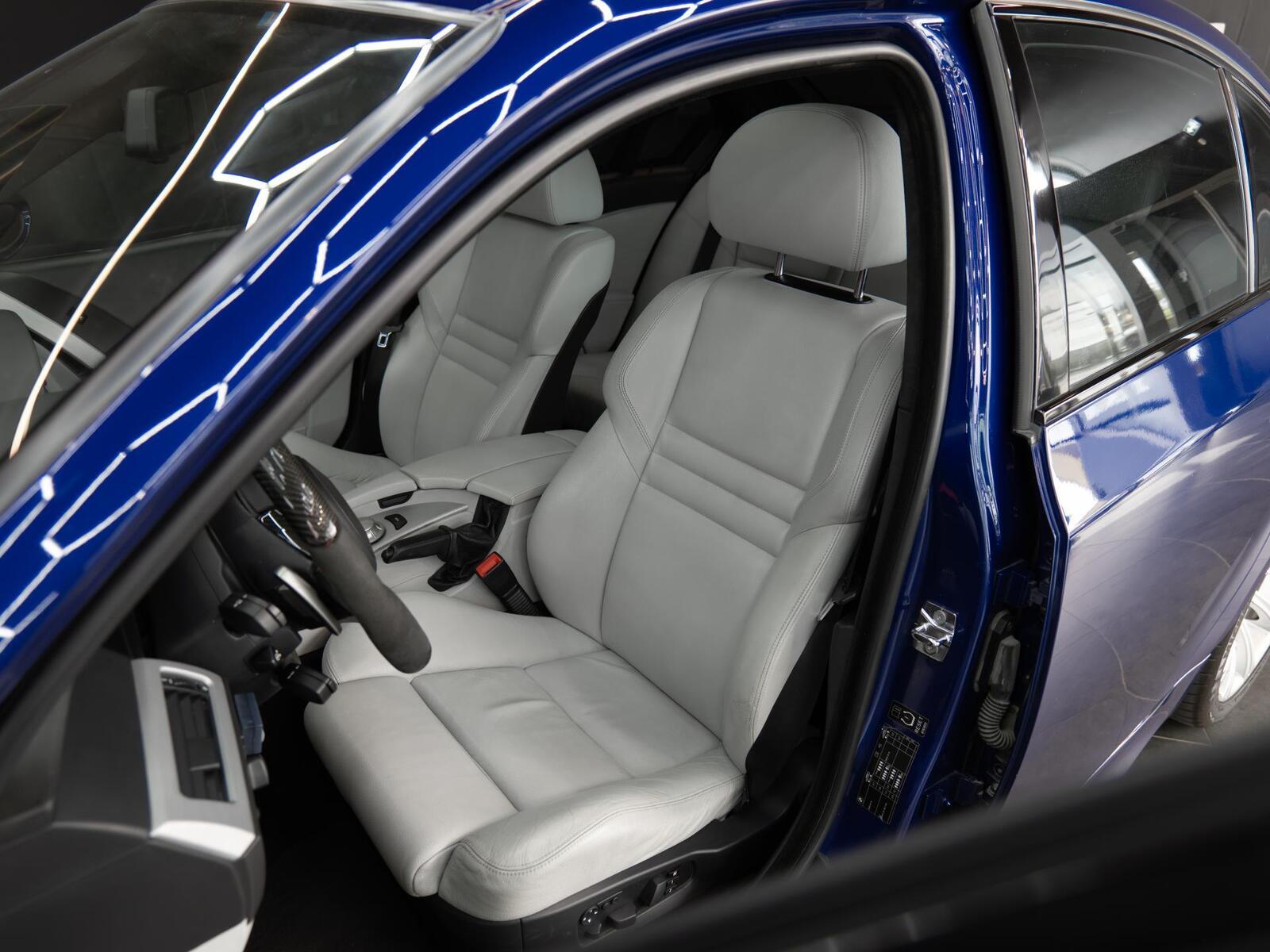 BMW M5 2005, photo 5/14