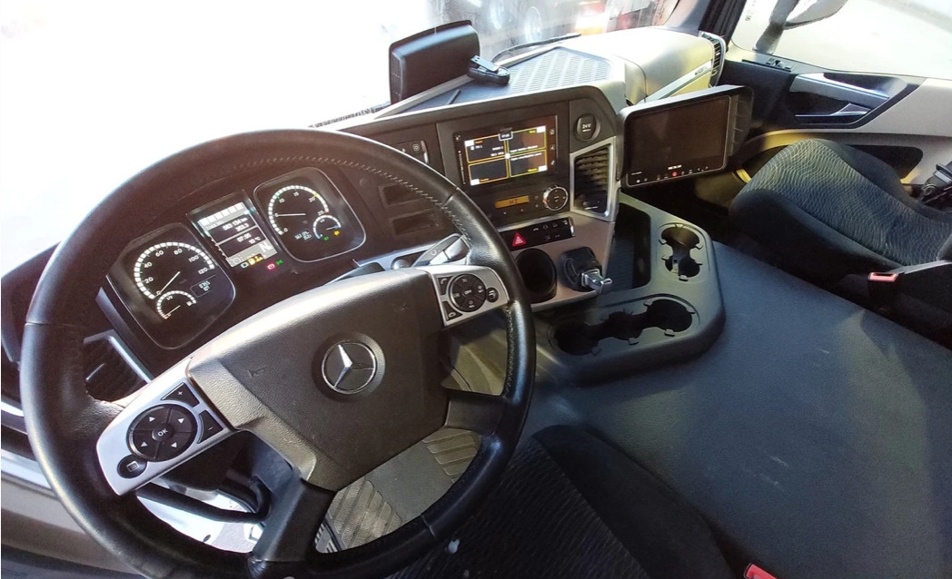 Mercedes-Benz Actros 2019, kuva 5/11