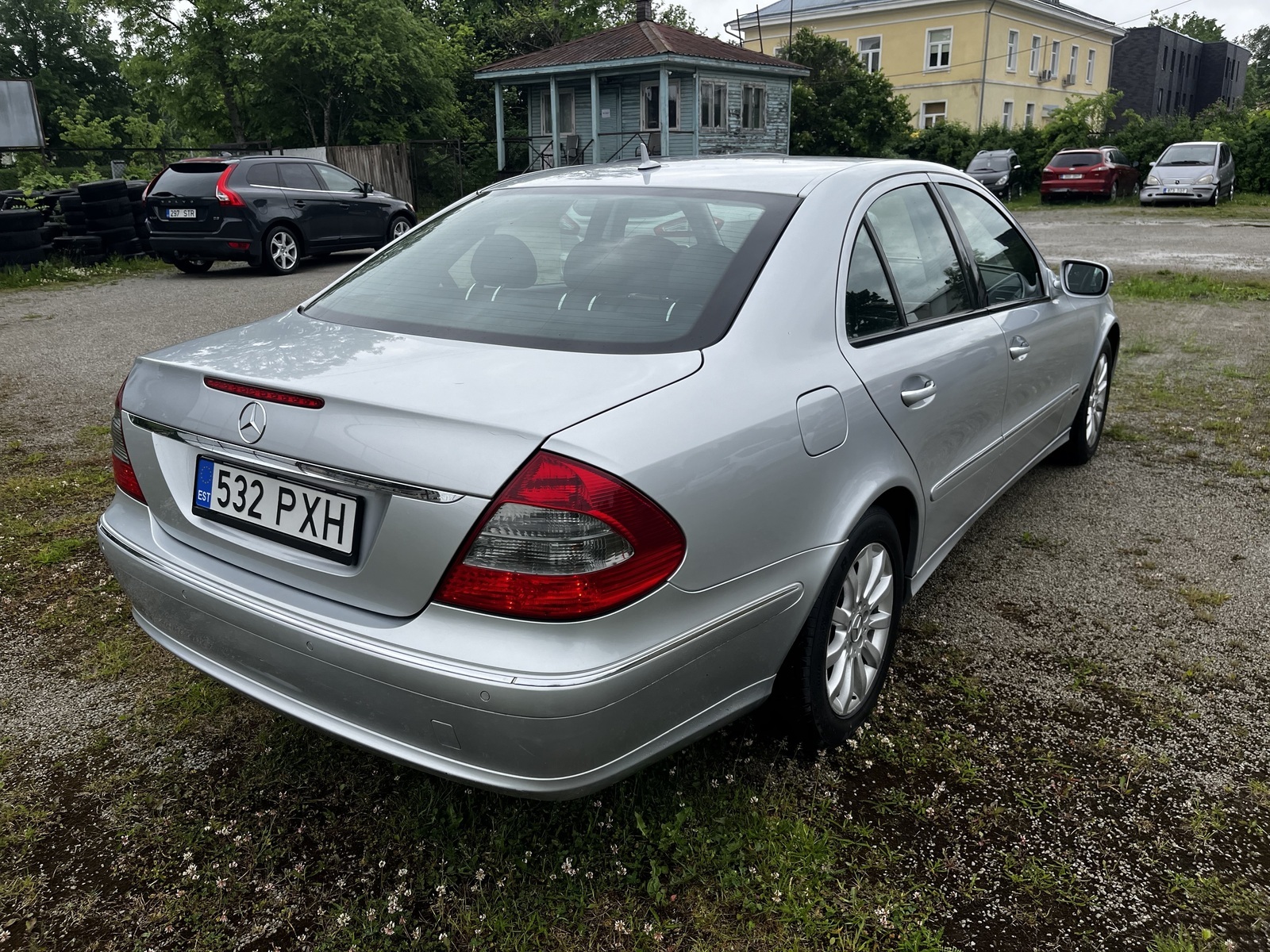 Mercedes-Benz E 200 2007, photo 2/10