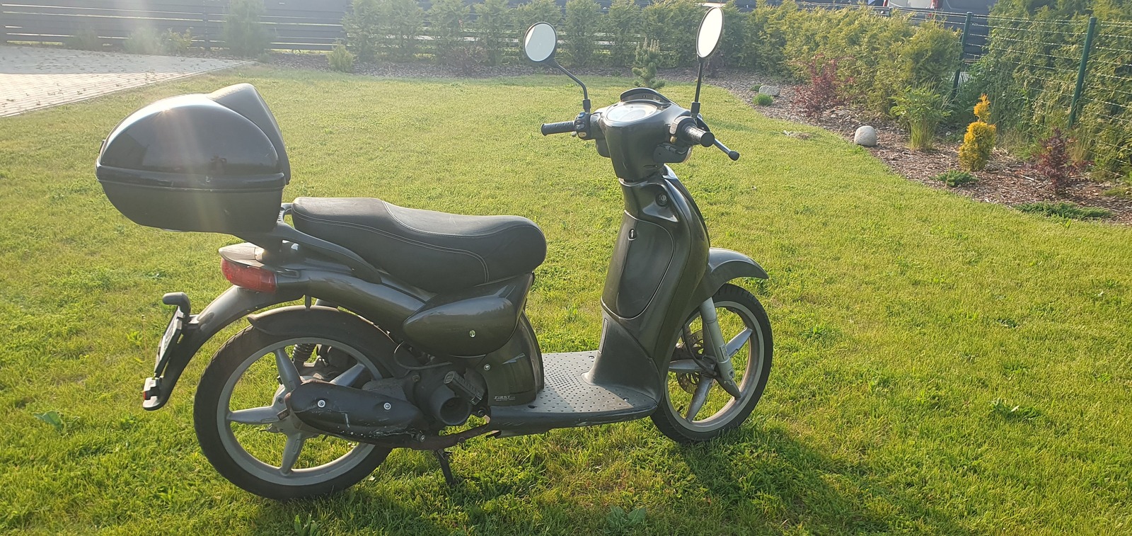 Aprilia SCARABEO 100 4T 2006, kuva 2/6