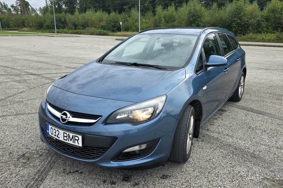Opel Astra, 2014, 1.6, 85 kW, bensiin, manuaal, esivedu