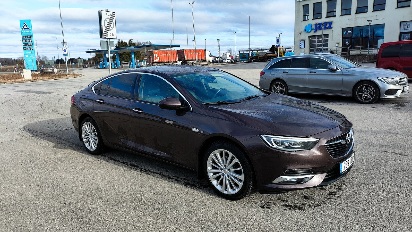 Opel Insignia 2018, photo 3/12