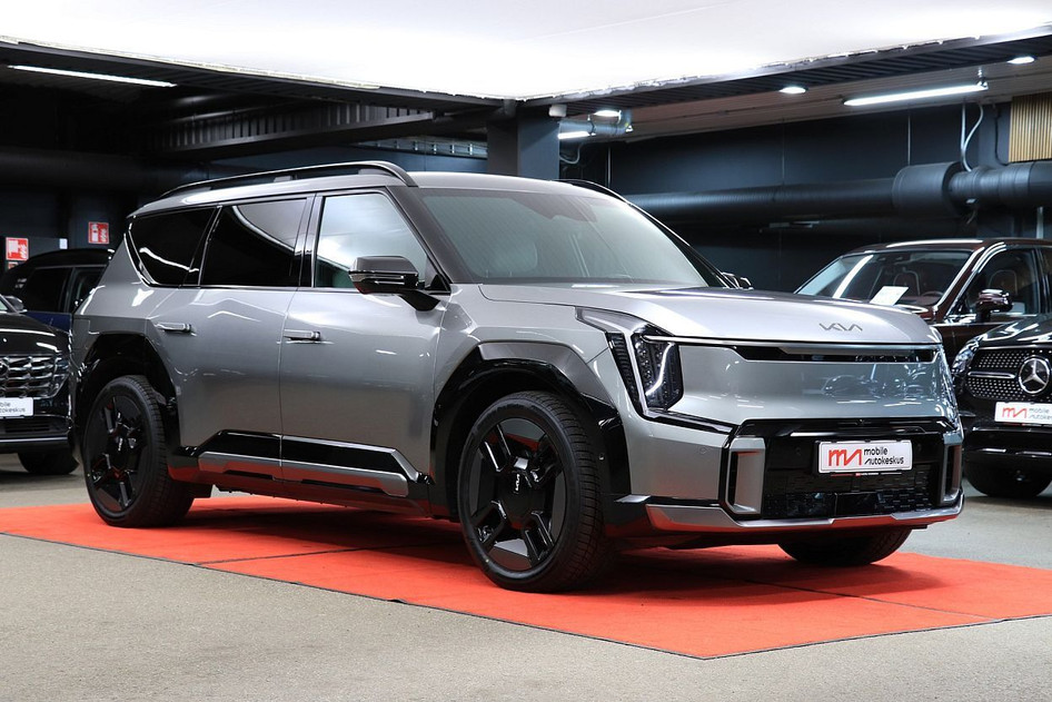 Kia EV9, 2024, 113 kW, электричество, полный привод