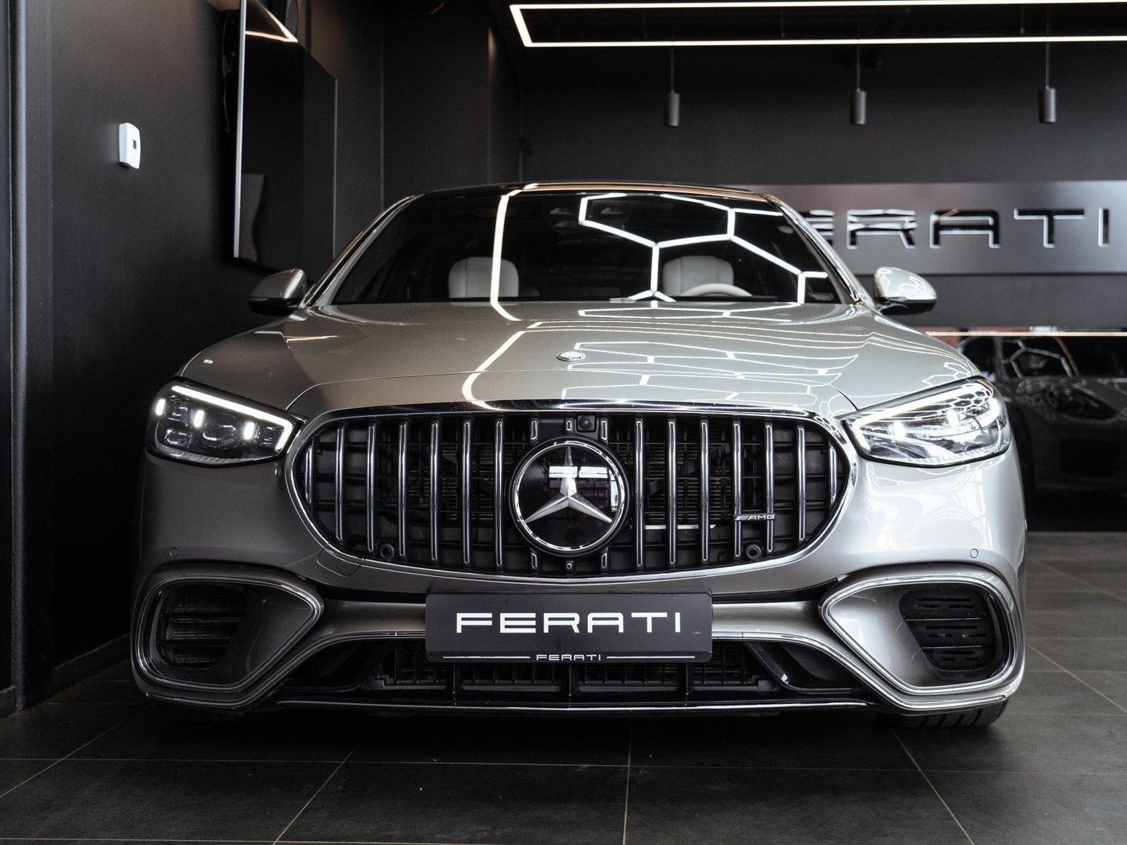Mercedes-Benz S 63 AMG 2024, kuva 3/10