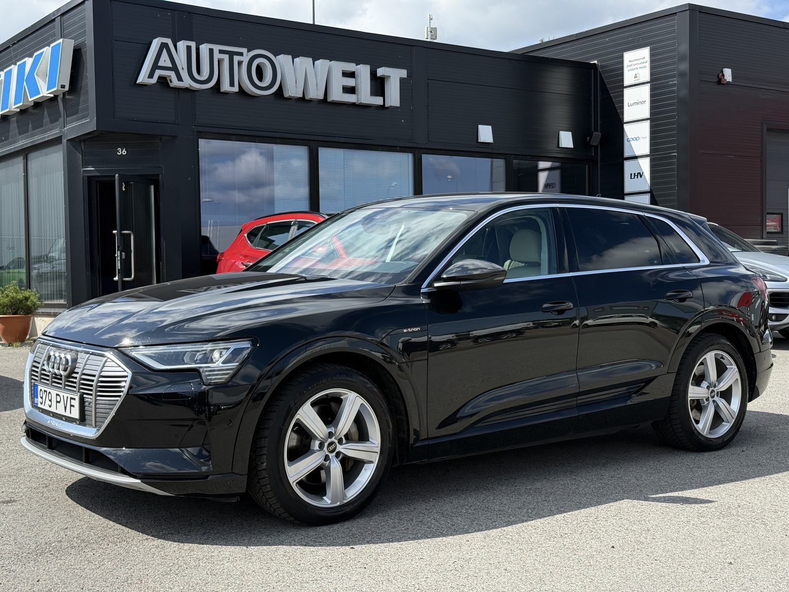 Audi e-tron 50