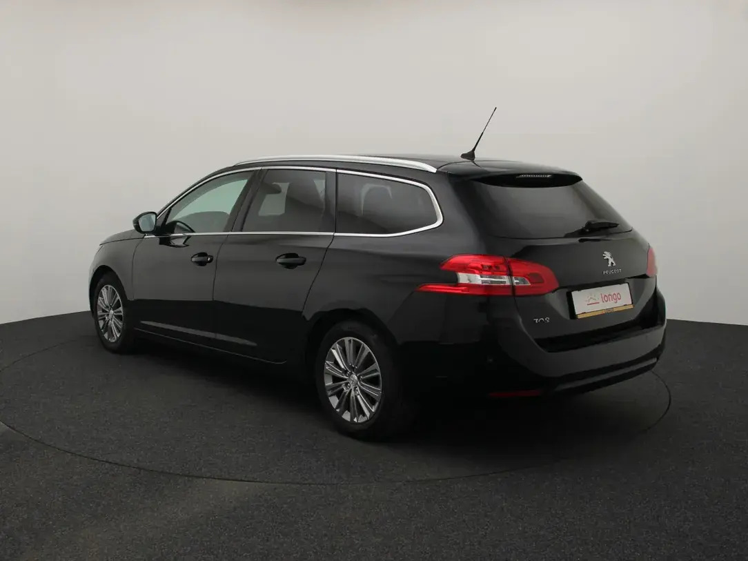 Peugeot 308 2021, photo 7/31