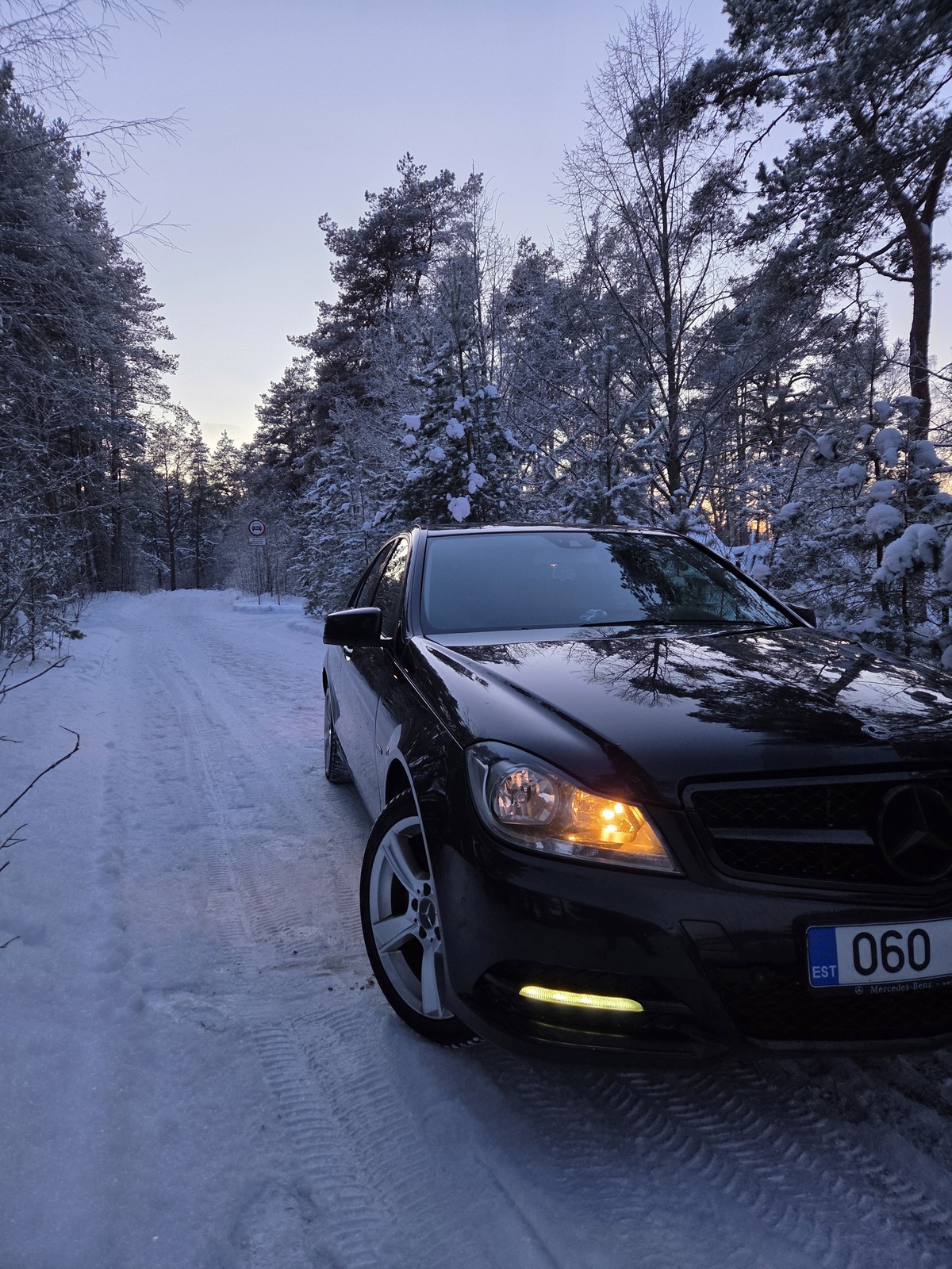 Mercedes-Benz C 180 2011, kuva 6/10