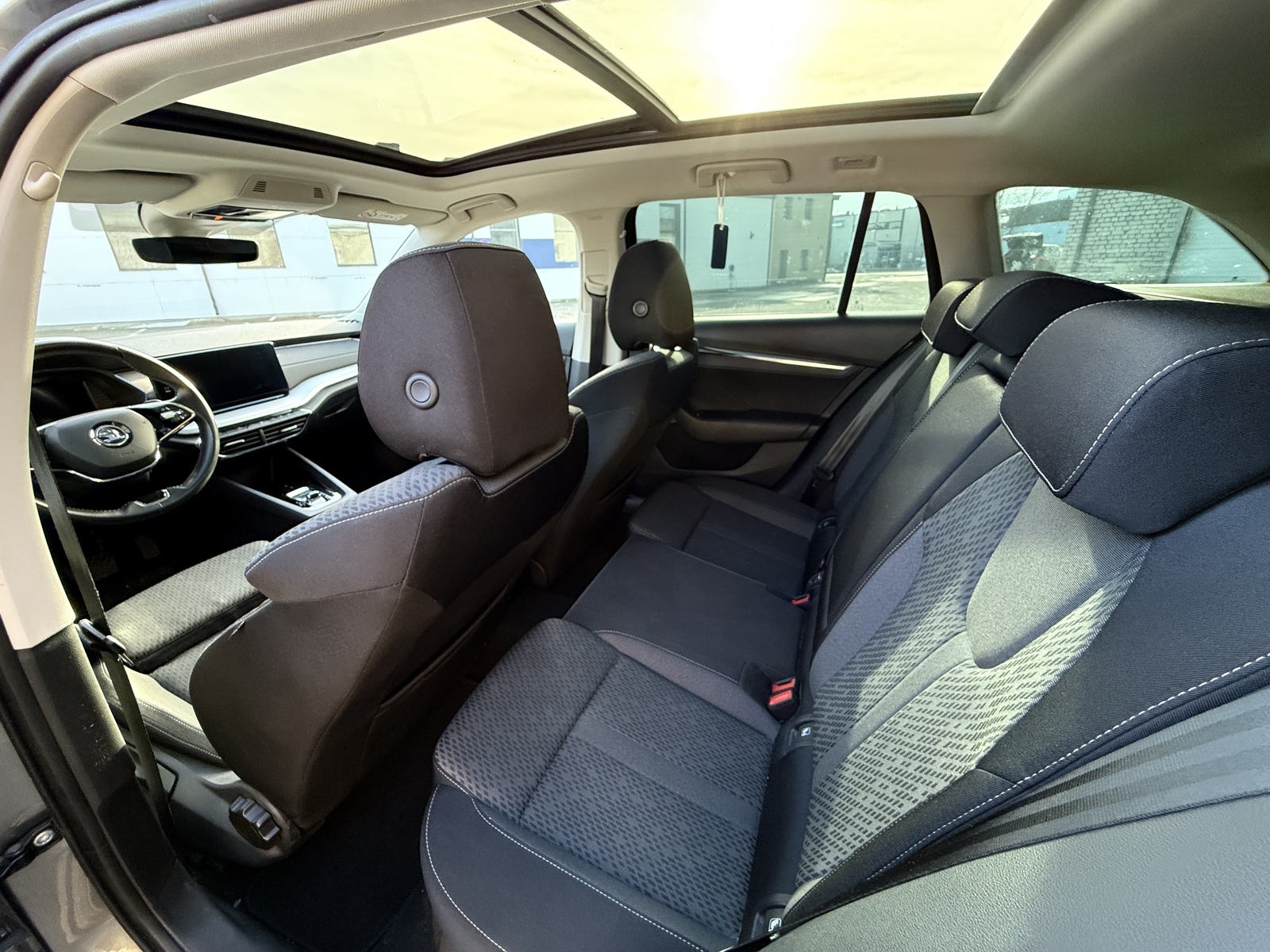 Škoda Octavia 2022, photo 6/6
