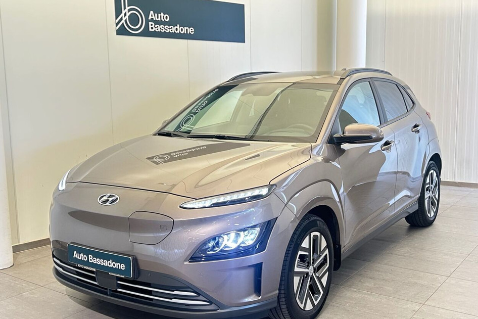 Hyundai Kona, 2024, 28 kW, electric, automatic, front-wheel drive