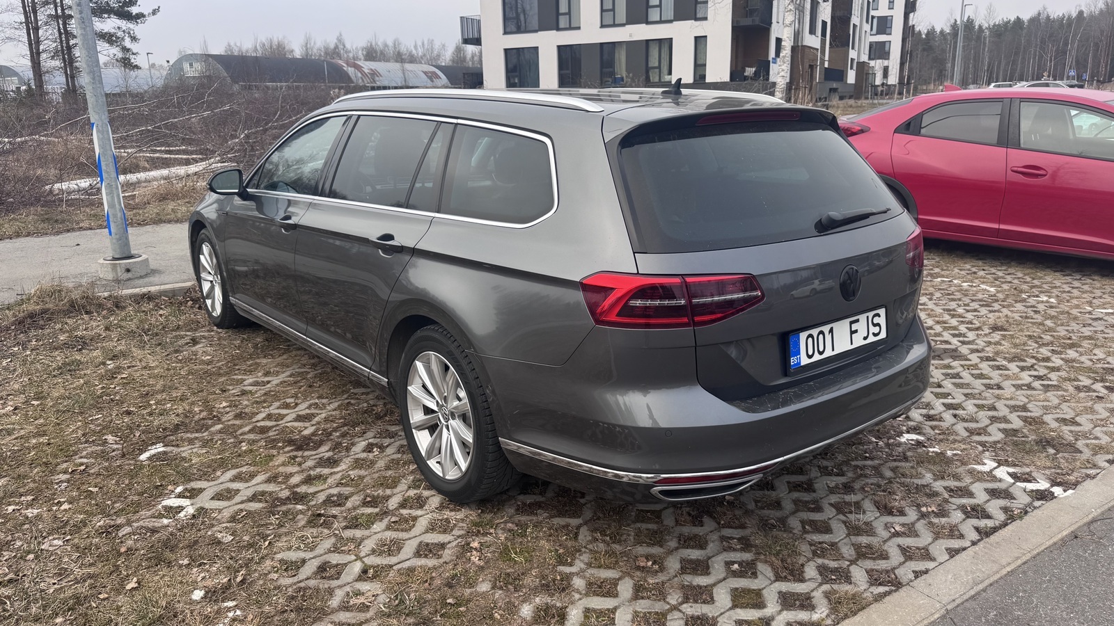 Volkswagen Passat 2016, photo 4/7