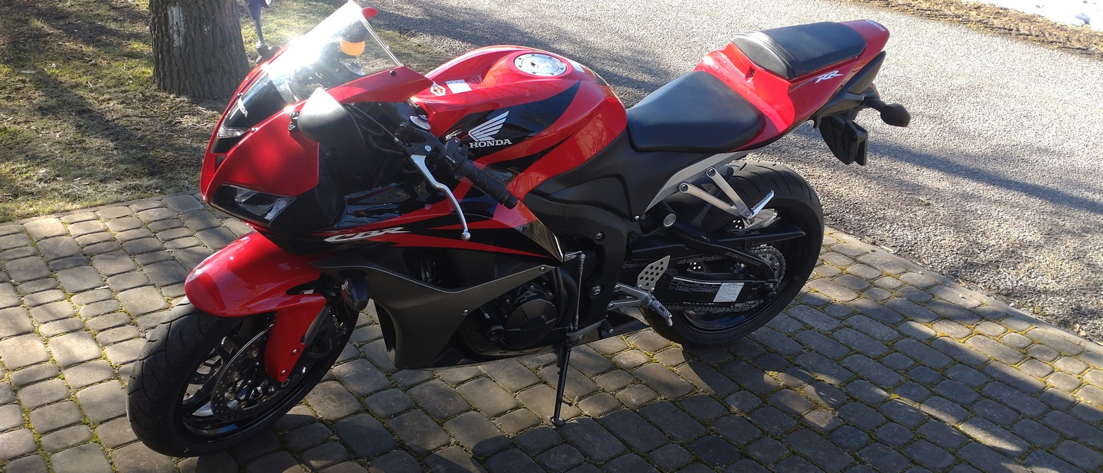 Honda CBR 600RR 2007, kuva 3/6