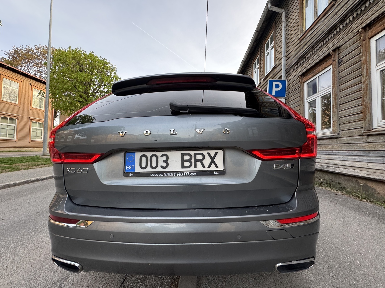 Volvo XC60 2019, photo 4/13