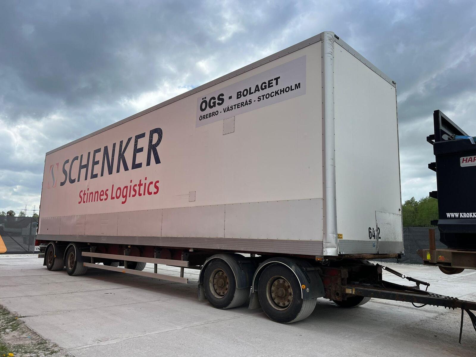 Närko D4ZB13L61 2005, kuva 7/27