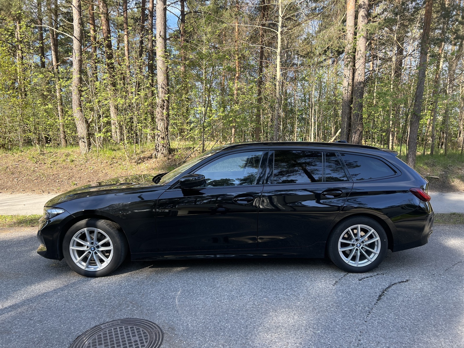 BMW 318 2022, kuva 3/10
