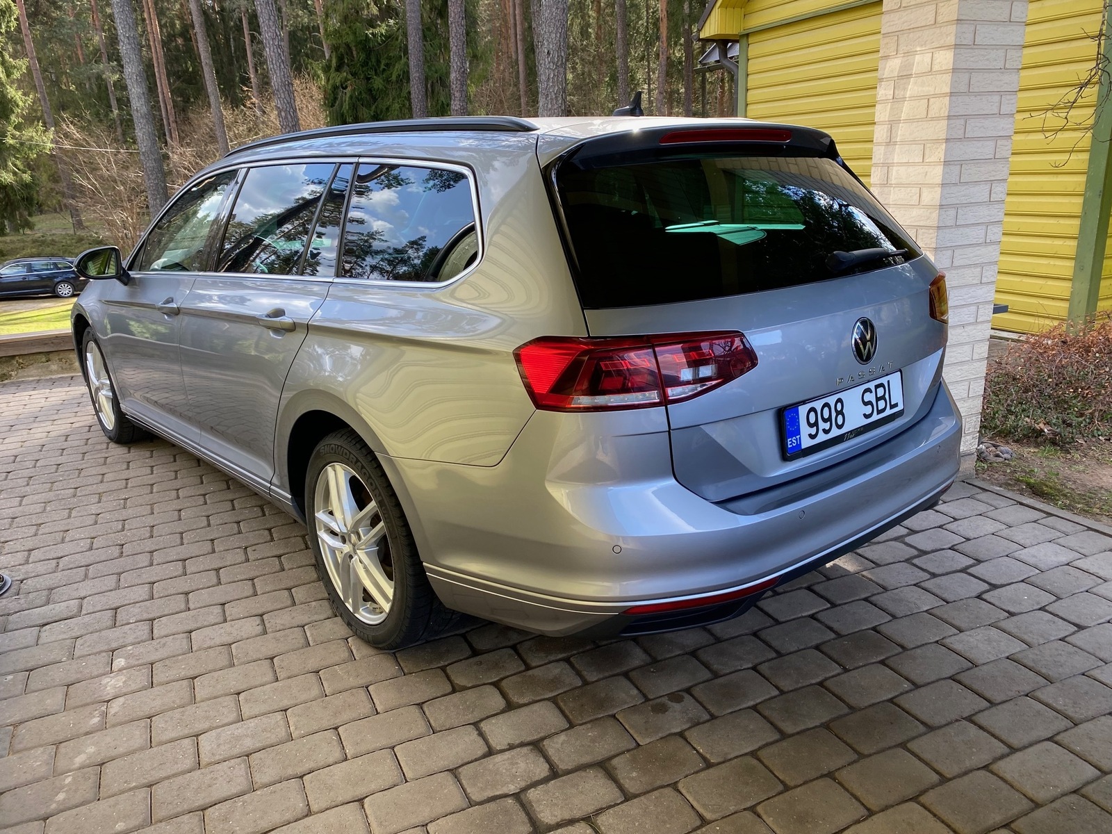 Volkswagen Passat 2021, photo 5/21