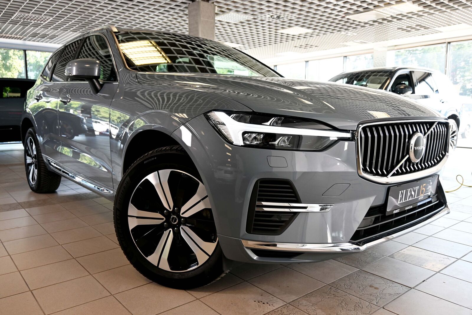 Volvo XC60 AWD H&K ULTIMATE BRIGHT XENIUM INTELLI SAFE P 2.0 T6 Plug-in Long range 293kW