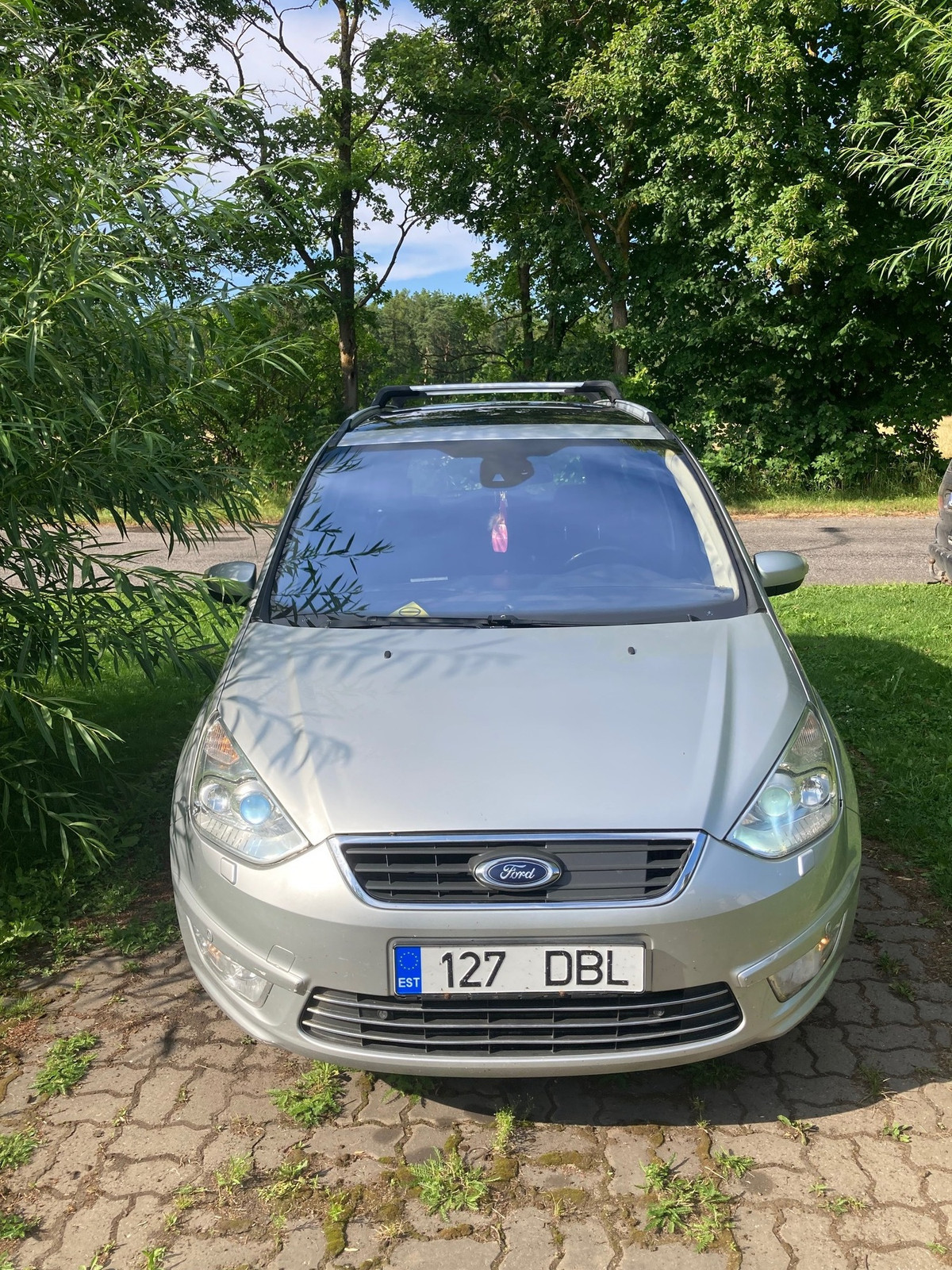 Ford Galaxy 2011, kuva 2/8