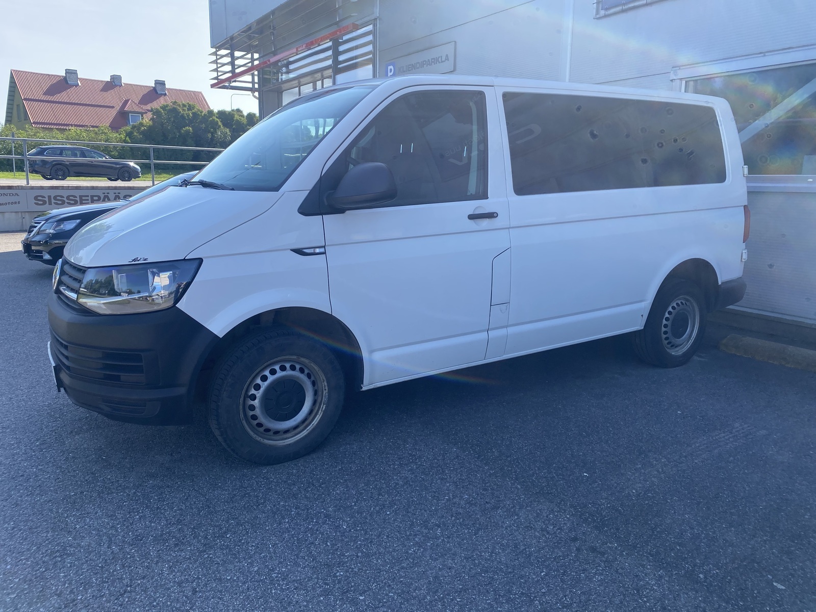 Volkswagen Transporter 2017, kuva 2/13