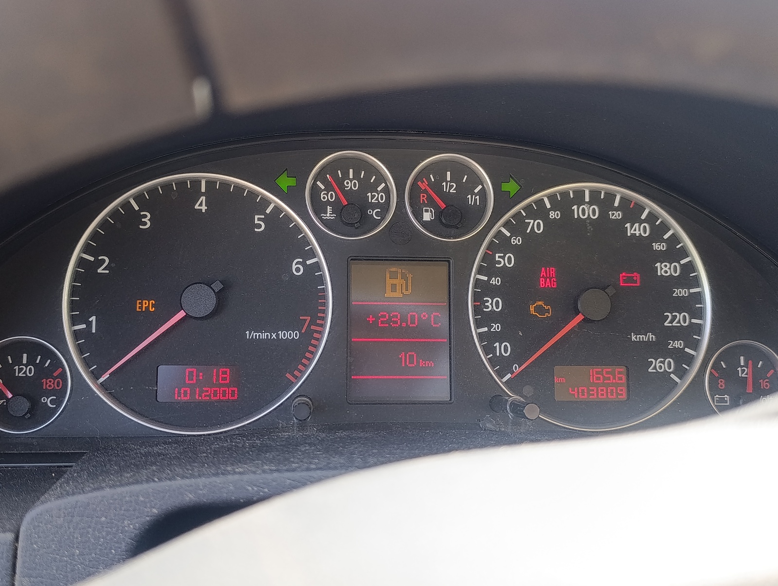 Audi A6 2002, photo 7/9