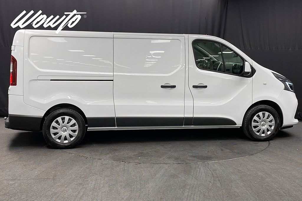 Renault Trafic 2021, photo 3/33