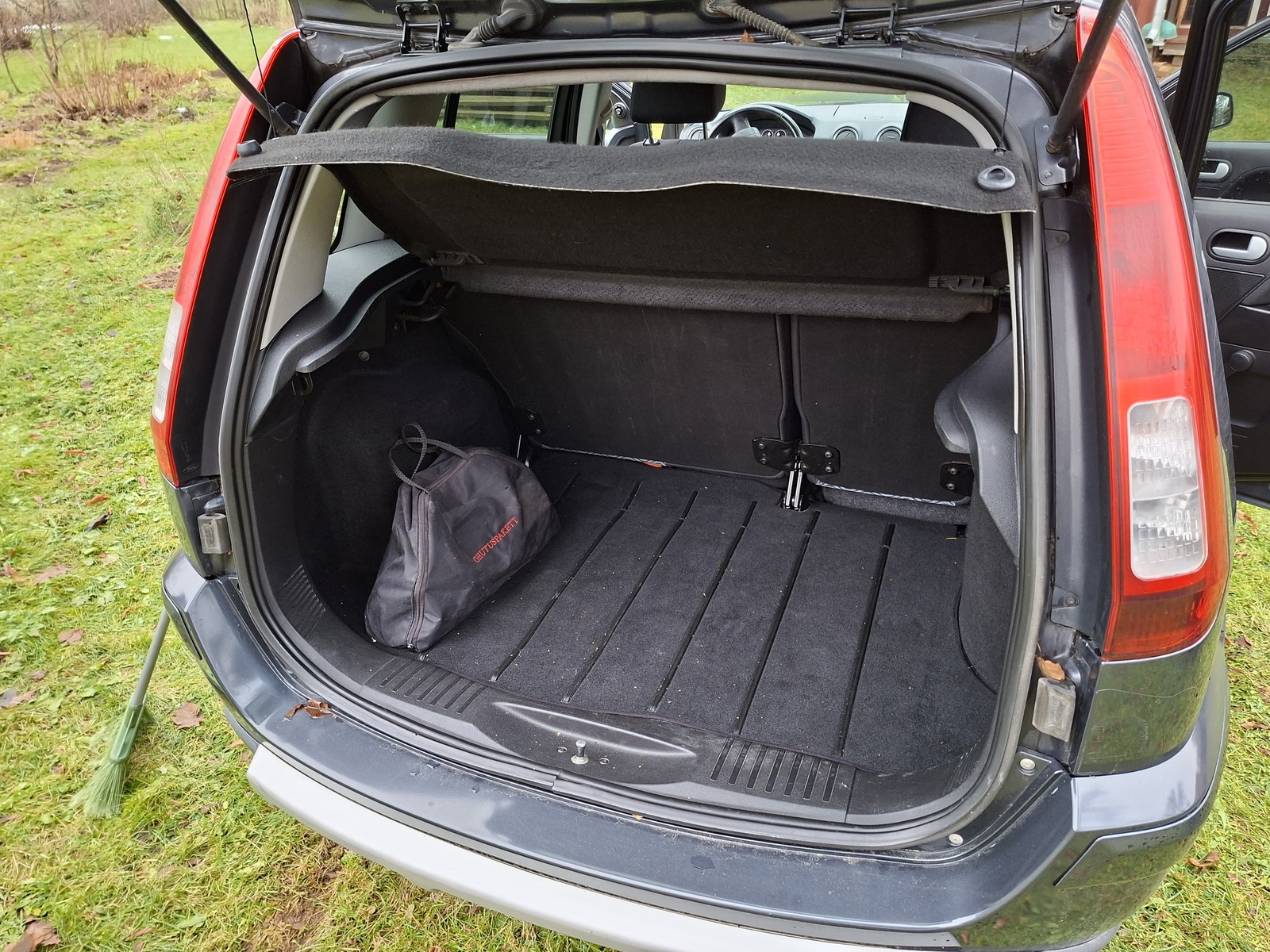 Ford Fusion 2009, photo 6/8