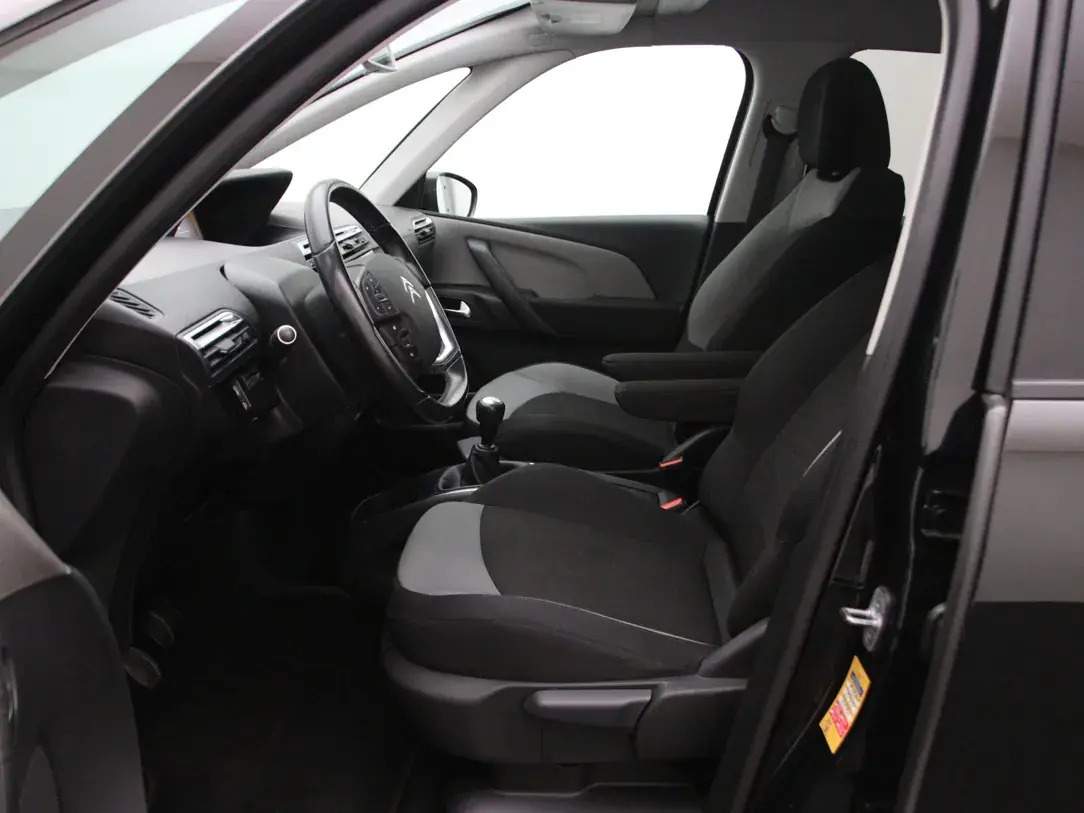 Citroën Grand C4 Picasso 2015, photo 4/39