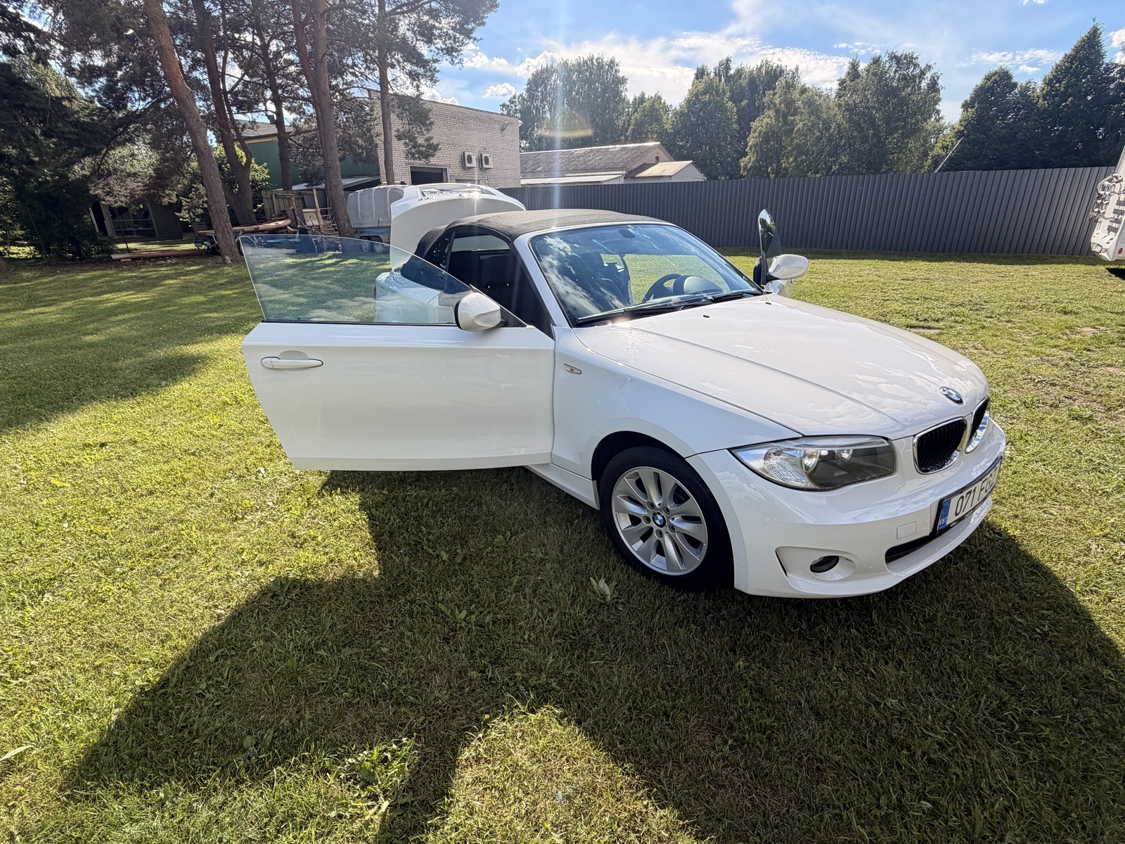 BMW 118 2013, kuva 5/9