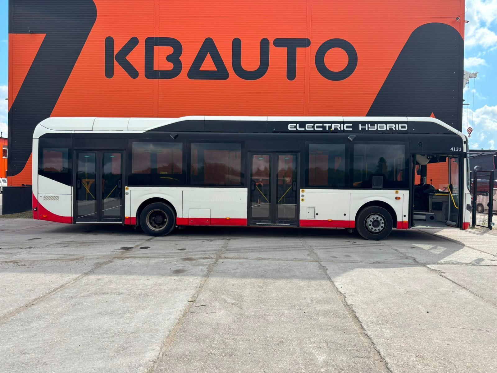 Volvo B5LH 8900 HYBRID 4x2 2017, kuva 2/26