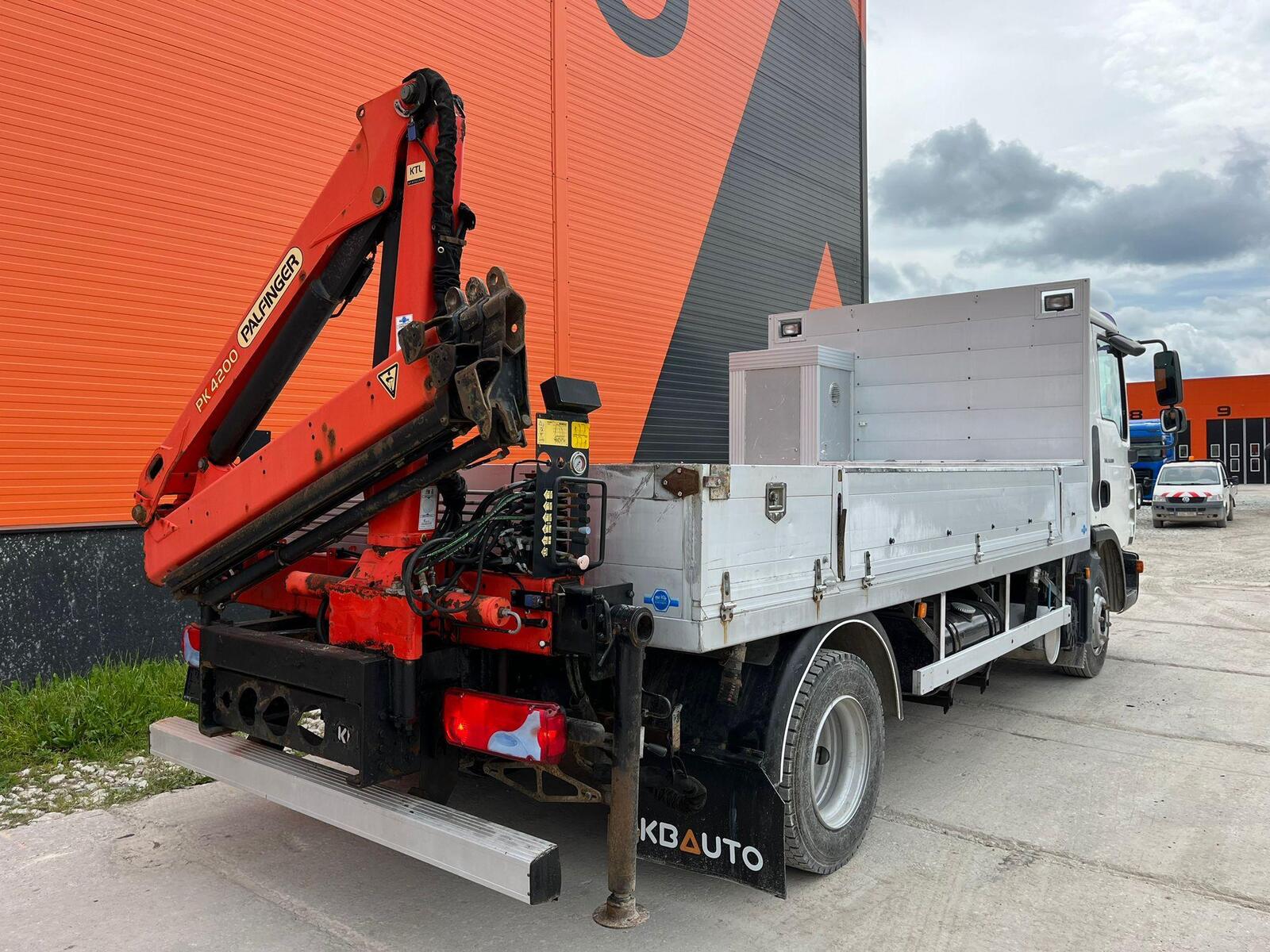 MAN TGL 8.180 4x2 2006, kuva 6/27