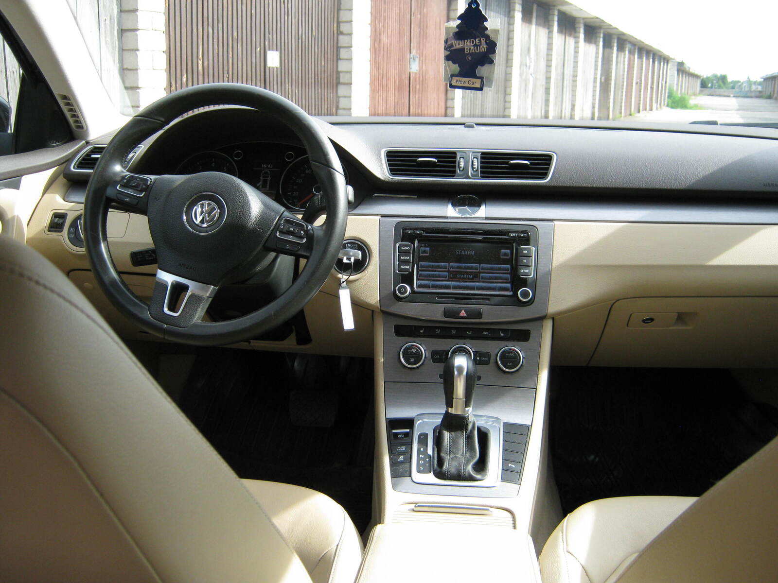 Volkswagen Passat 2013, photo 4/5
