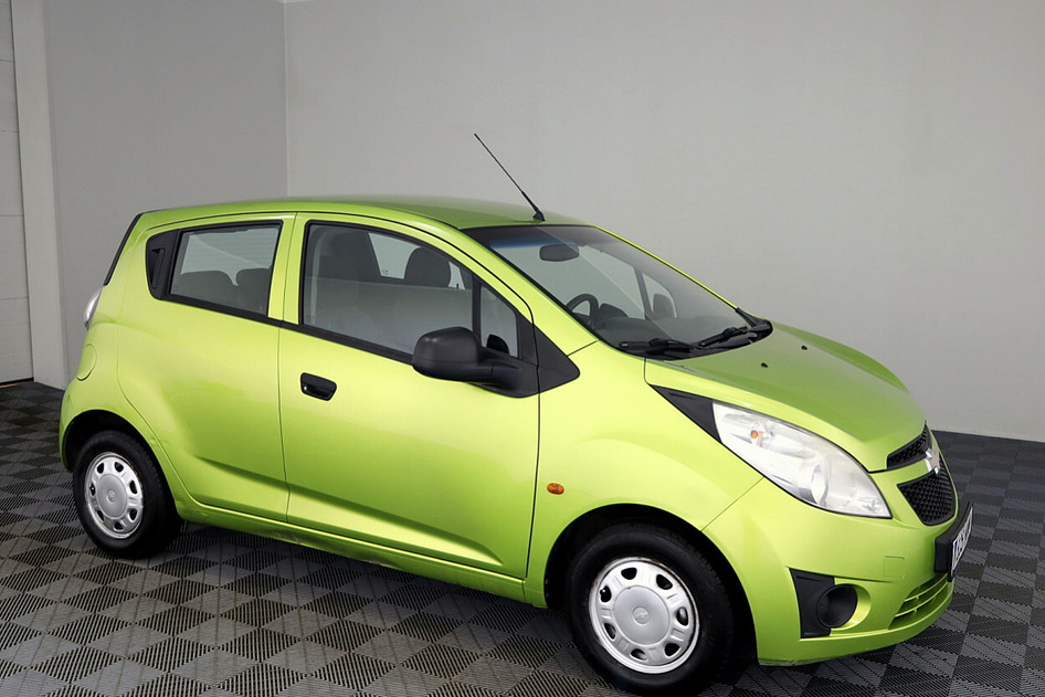 Chevrolet Spark, 2011, 1.0, 50 kW, petrol, manual, front-wheel drive