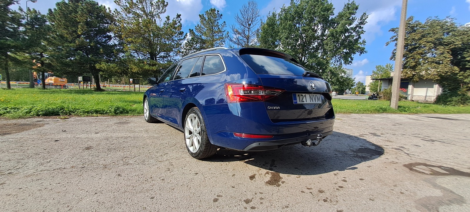 Škoda Superb 2016, photo 3/11