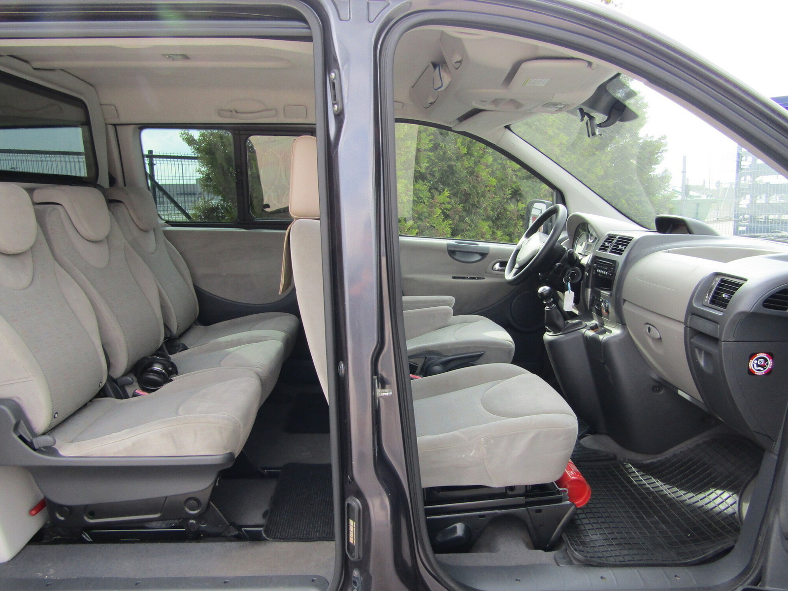 Peugeot Expert 2010, kuva 6/13