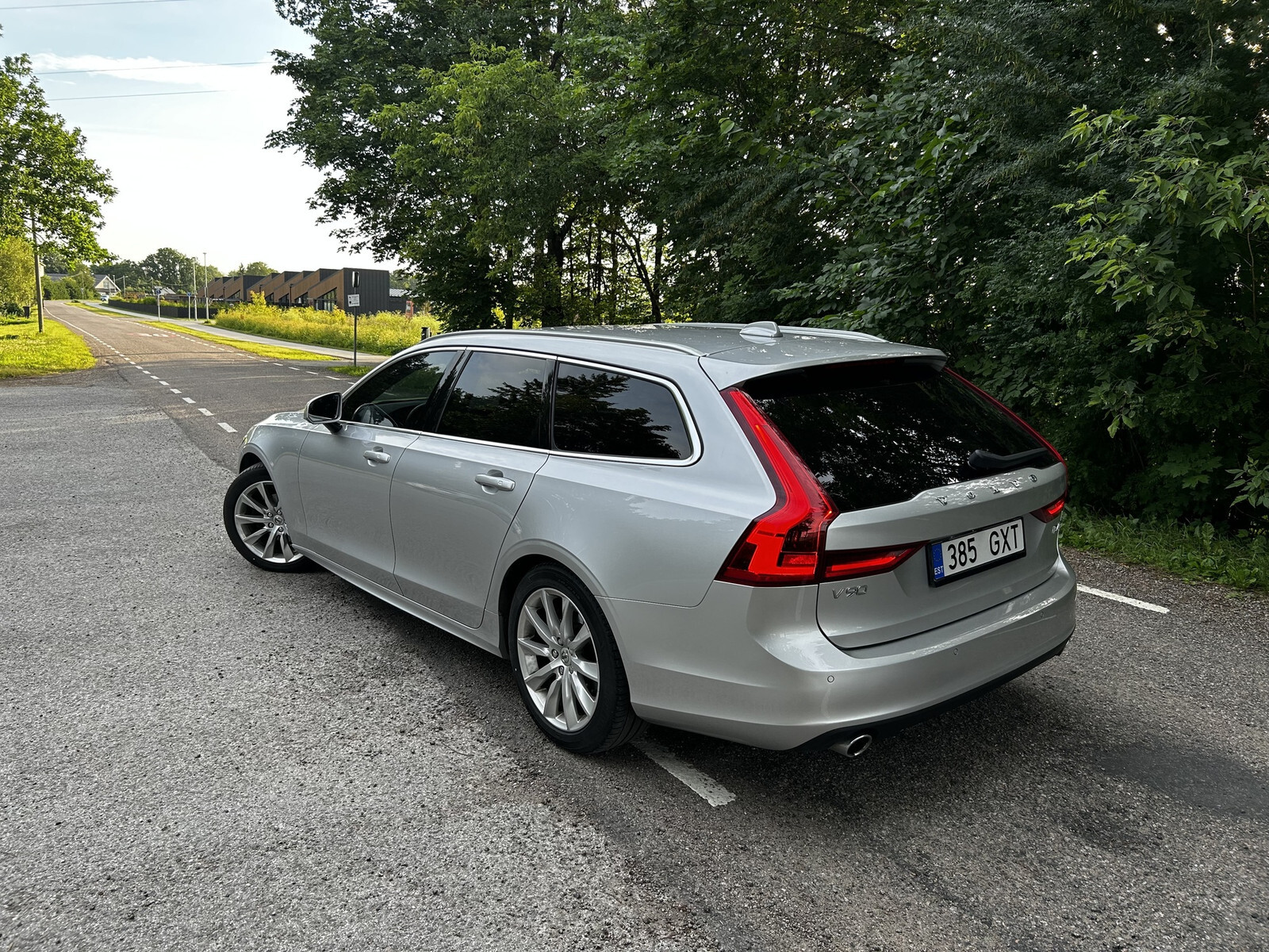 Volvo V90 2018, photo 4/7