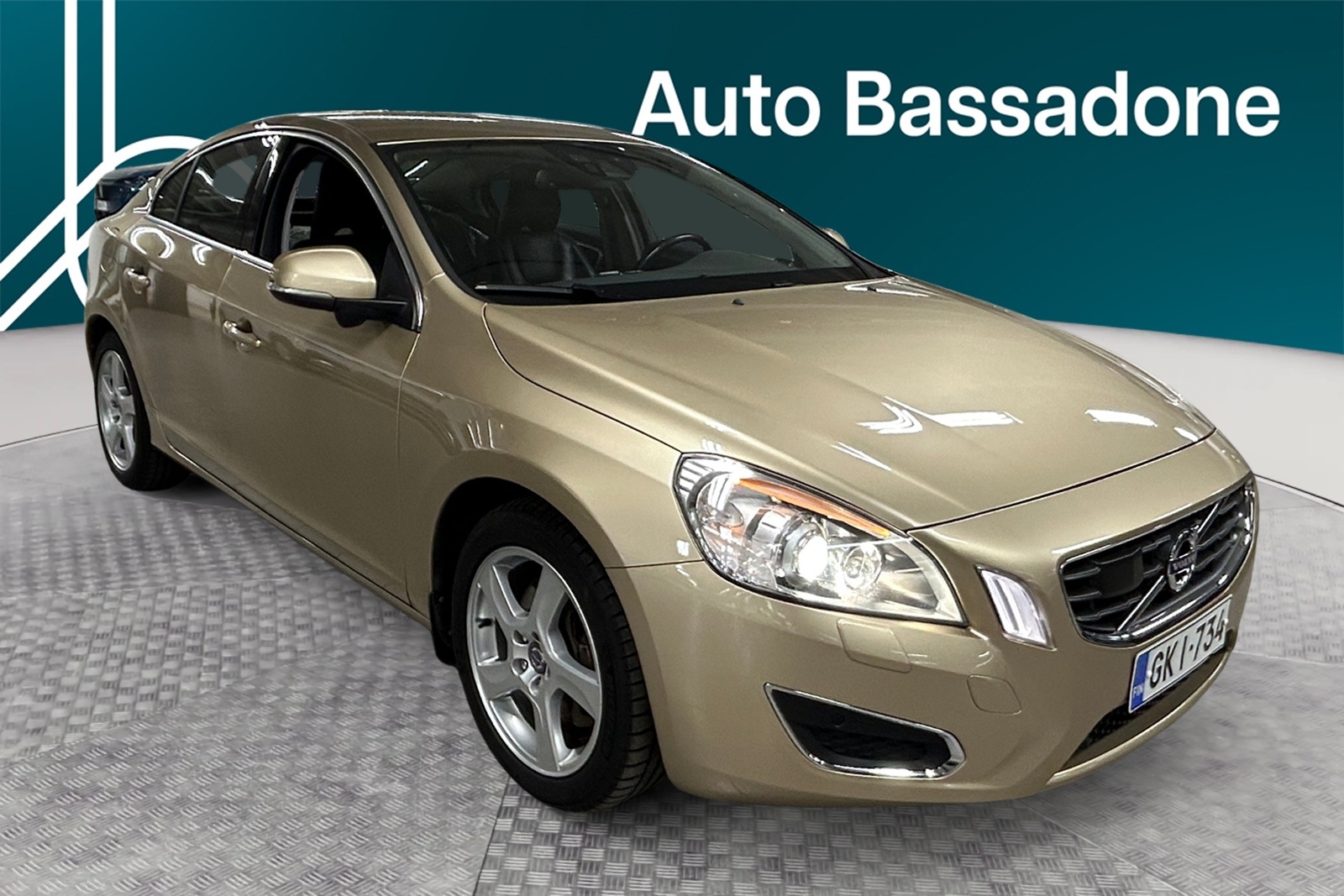 Volvo S60 2012, photo 7/10