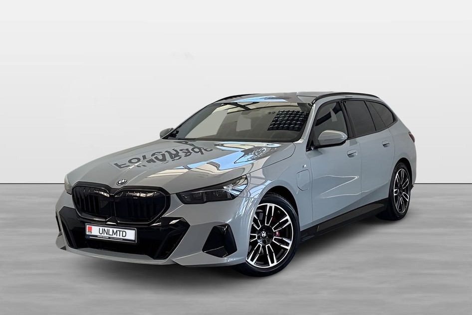 BMW 530, 2025, 2.0, гибрид (бензин/электричество), автомат, полный привод