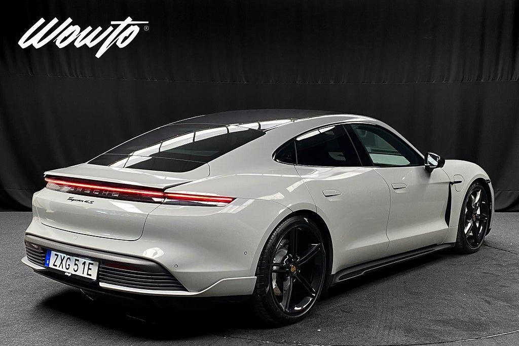 Porsche Taycan 2020, photo 4/22