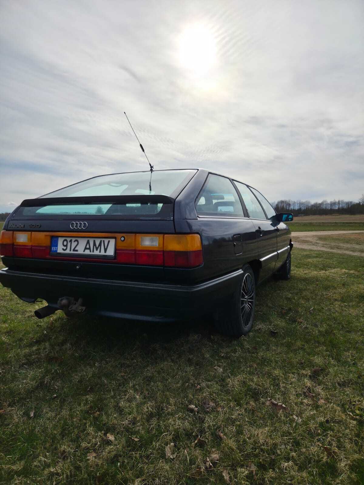 Audi 100 1988, kuva 4/7