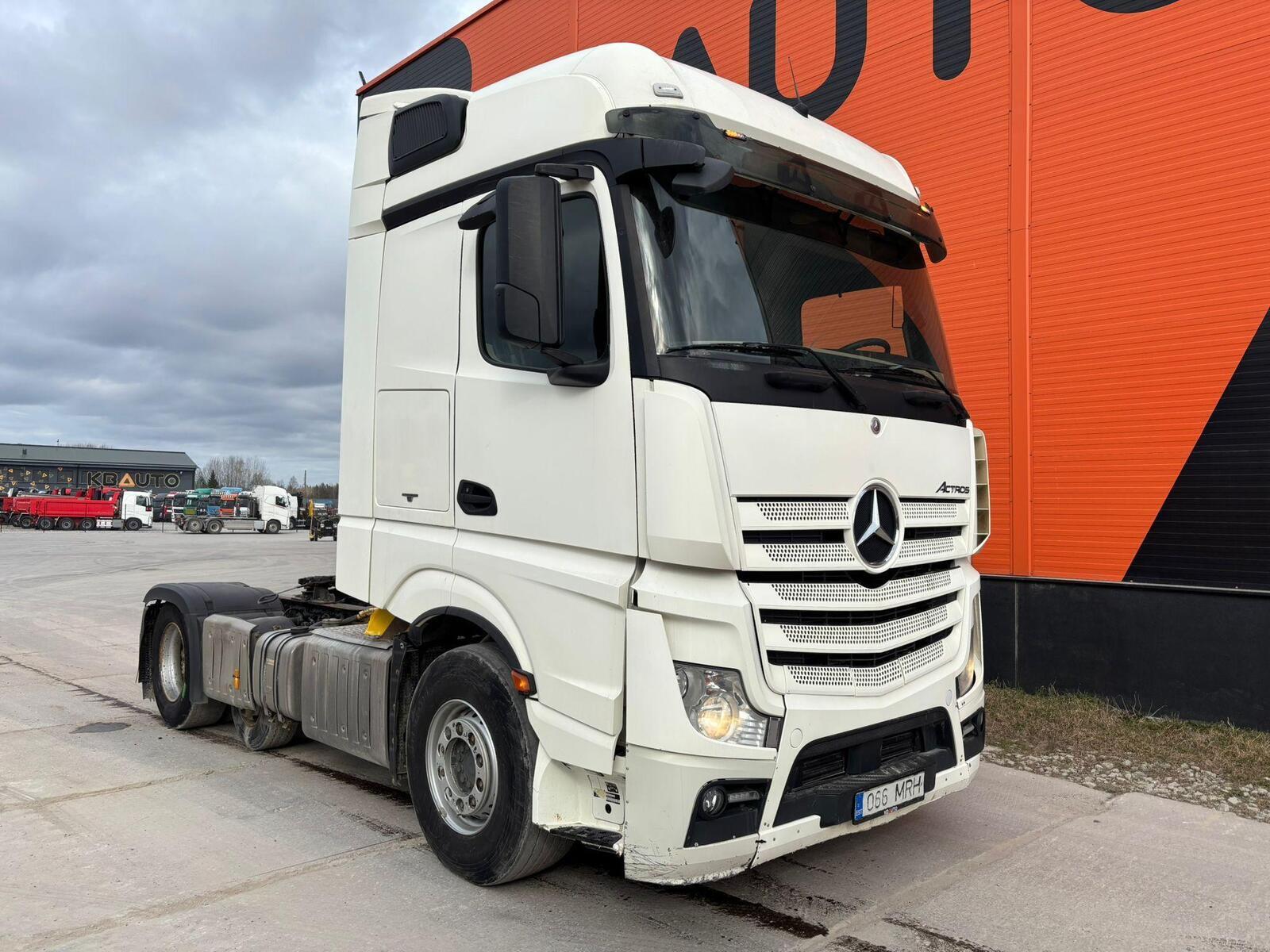 Mercedes-Benz Actros 2014, kuva 4/26