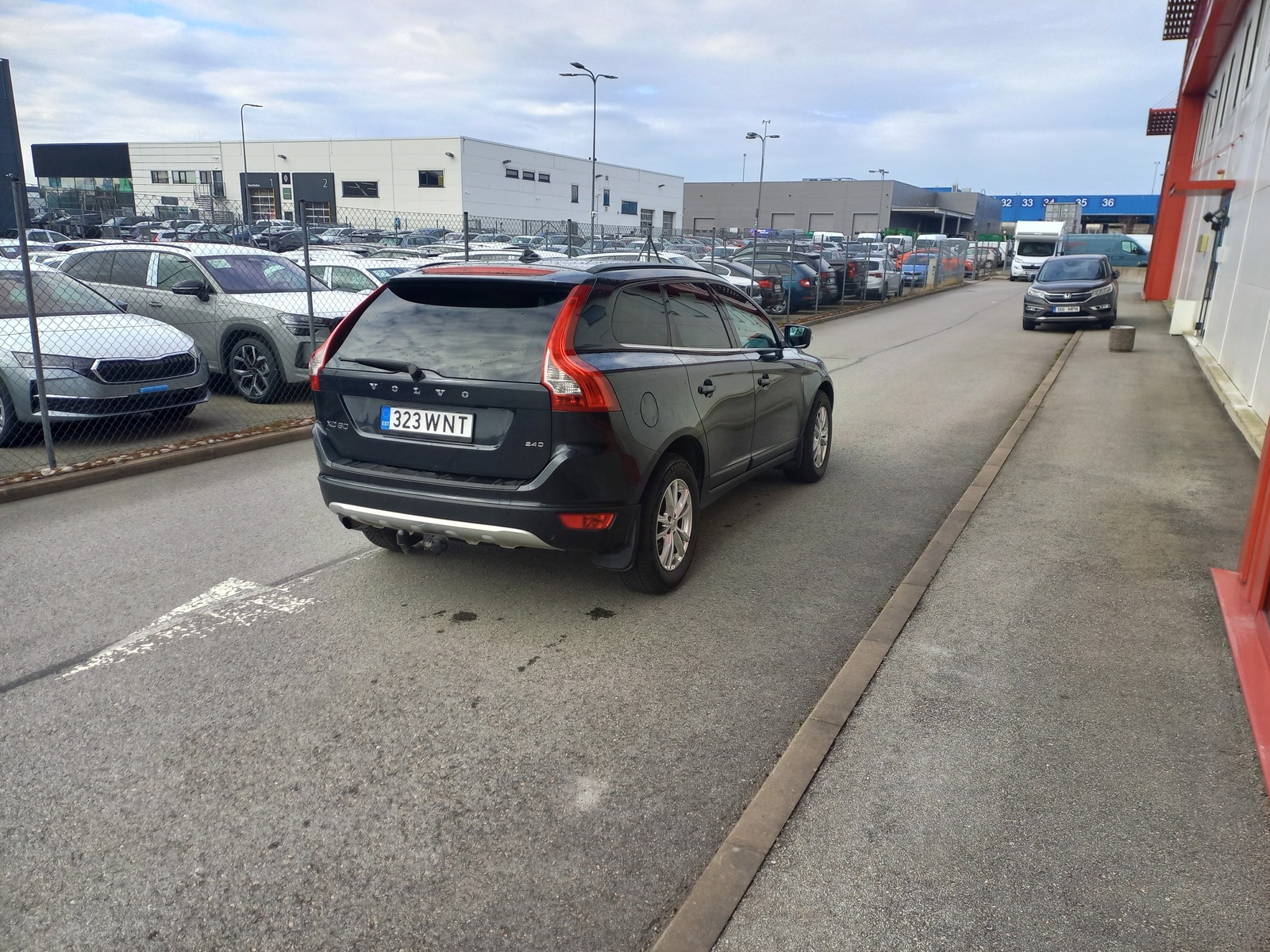 Volvo XC60 2010, photo 7/11