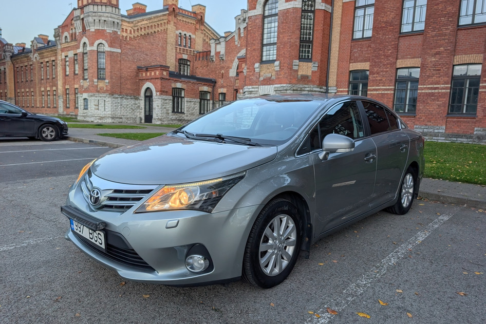 Toyota Avensis, 2012, 1.8, 108 kW, bensiin, automaat, esivedu