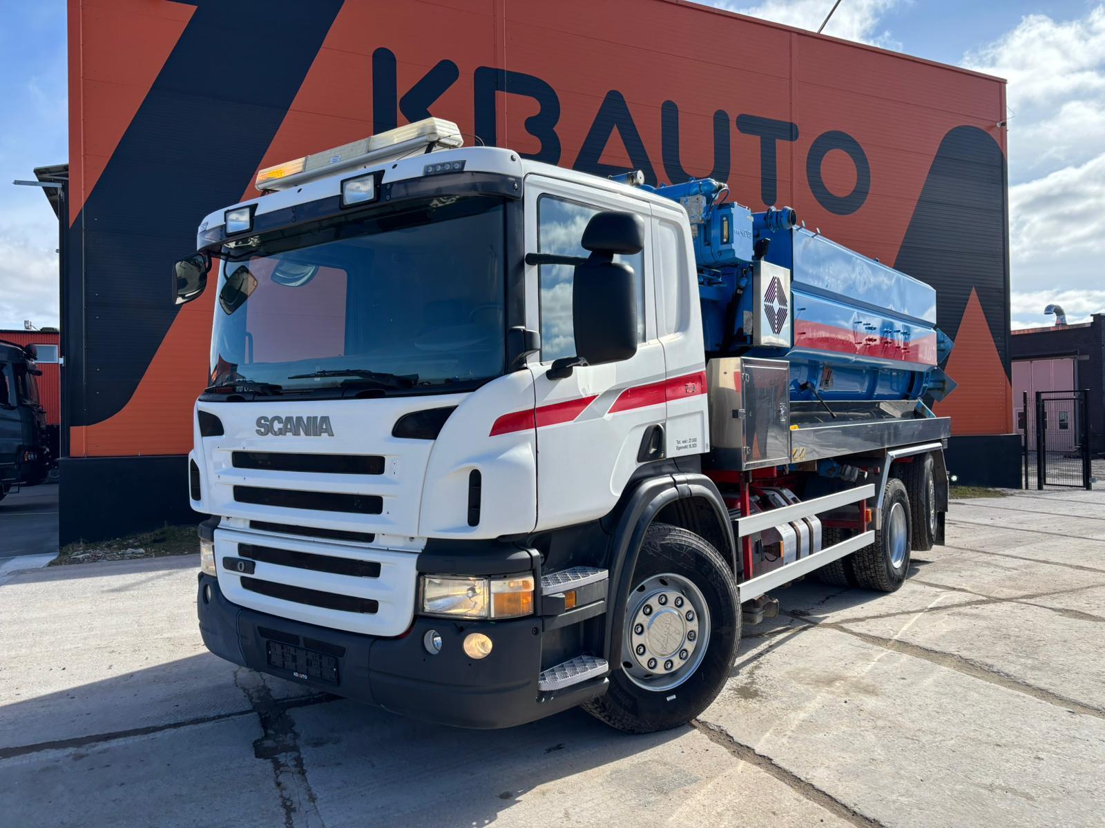 Scania P 2010, photo 2/26