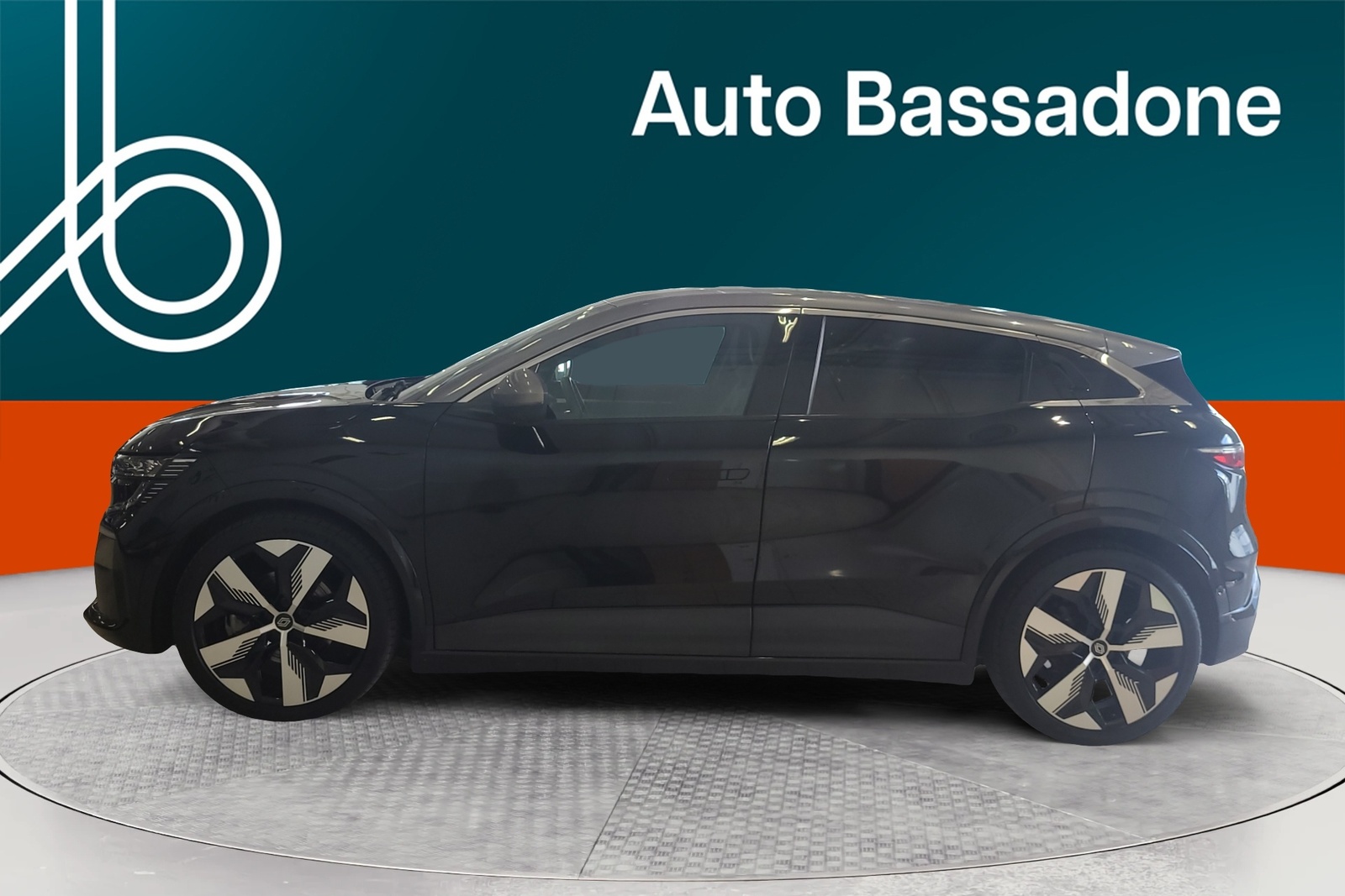 Renault Megane 2023, kuva 2/10
