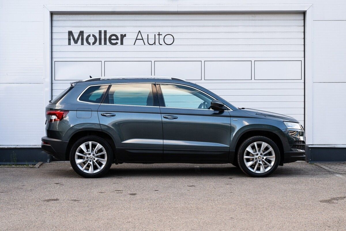Škoda Karoq 2021, photo 5/25