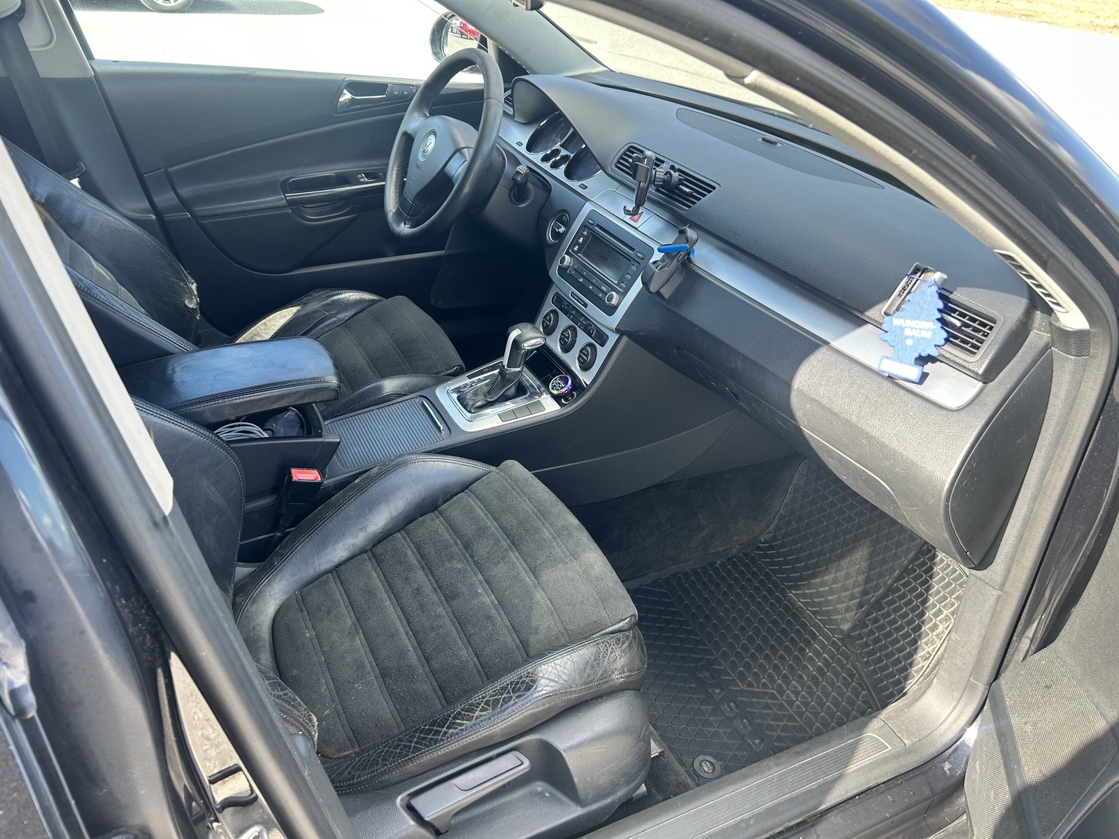 Volkswagen Passat 2006, photo 5/10